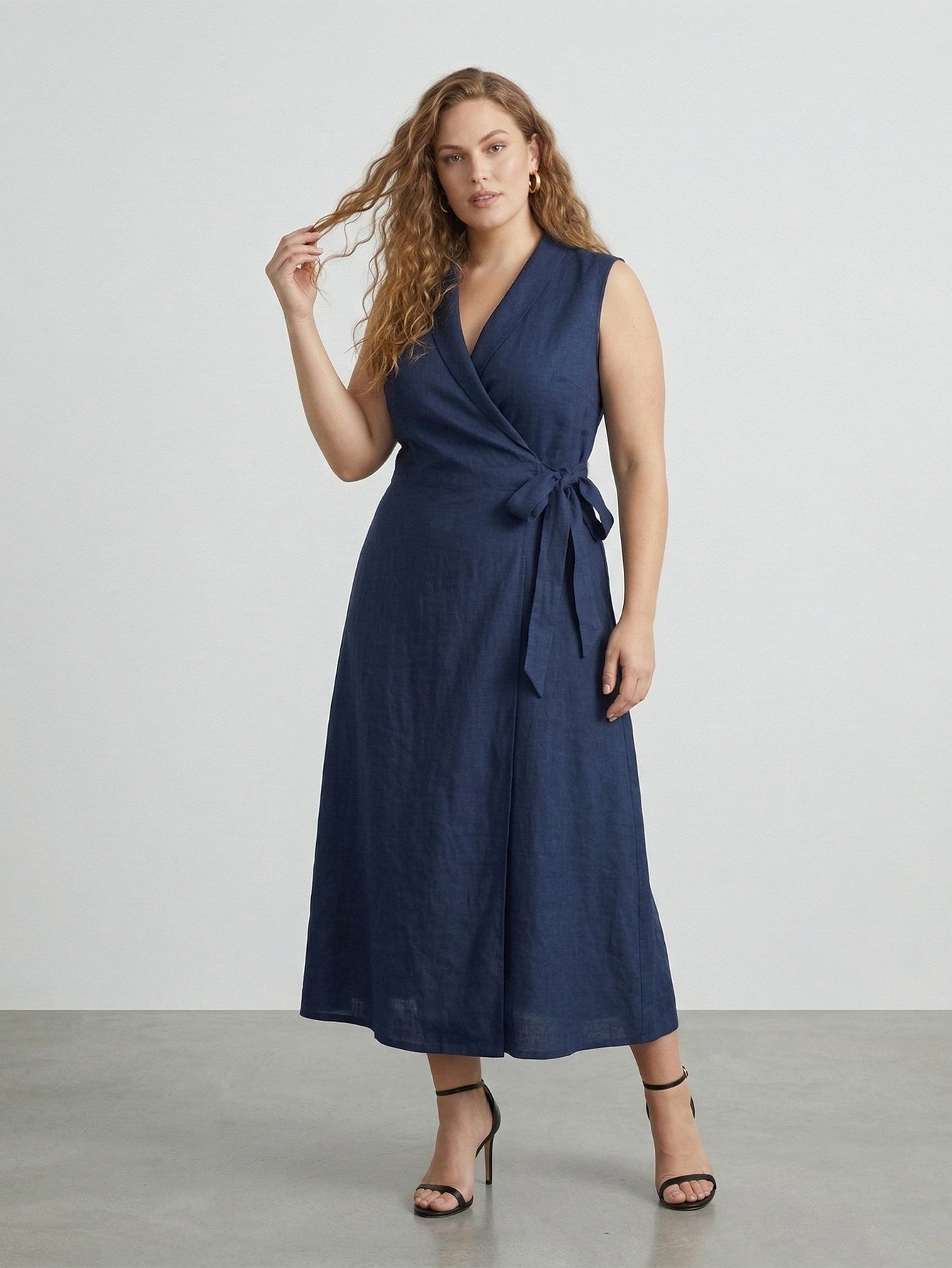 Katie Women‘s  V-Neck Sleeveless Dresses
